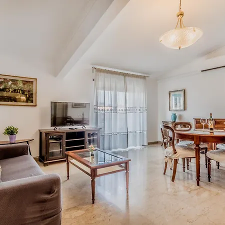 Tuscolana Sunset Apartment